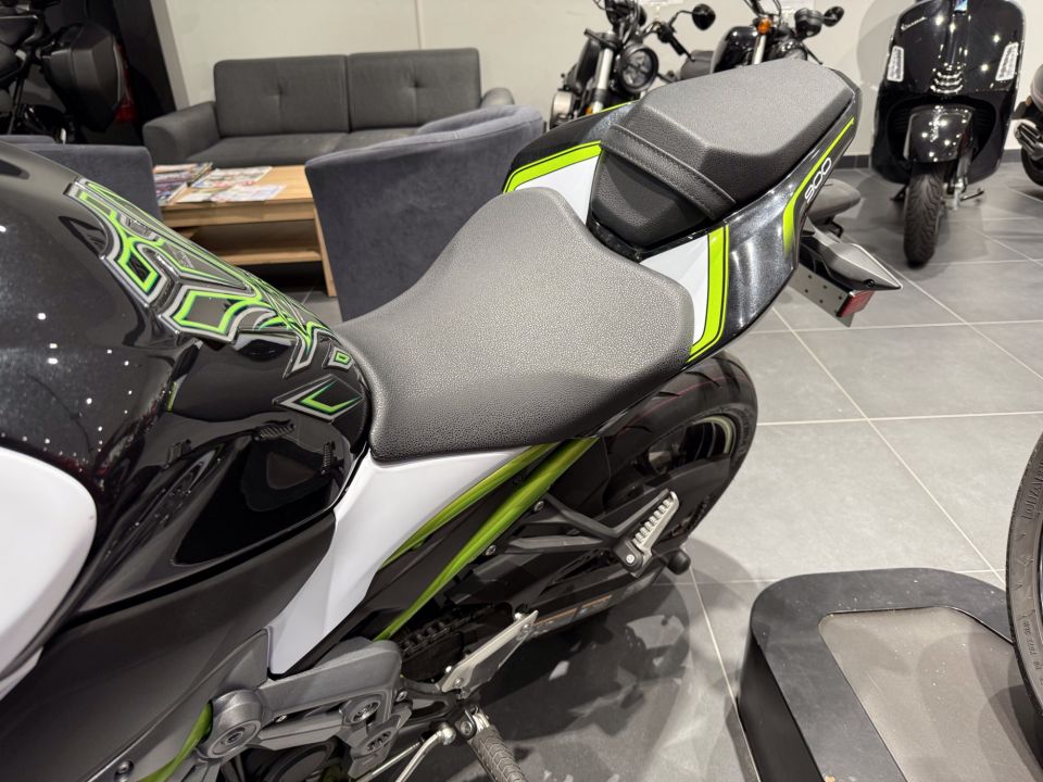 KAWASAKI Z 900 4