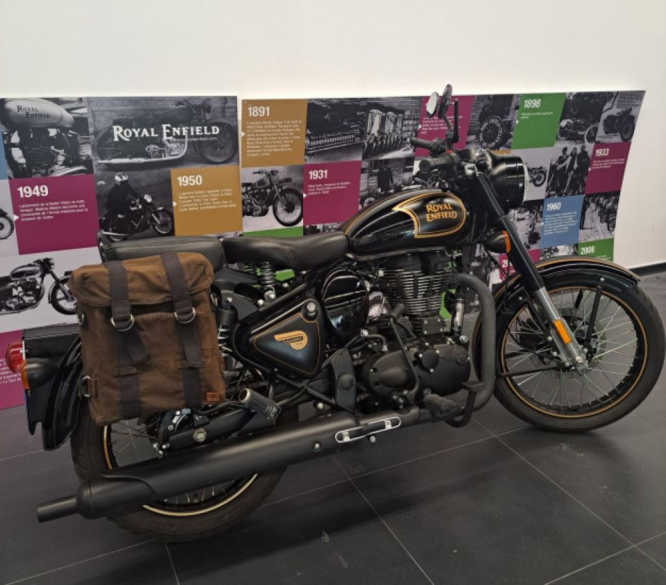 ROYAL ENFIELD BULLET CLASSIC 500 4