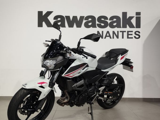 KAWASAKI Z400 4