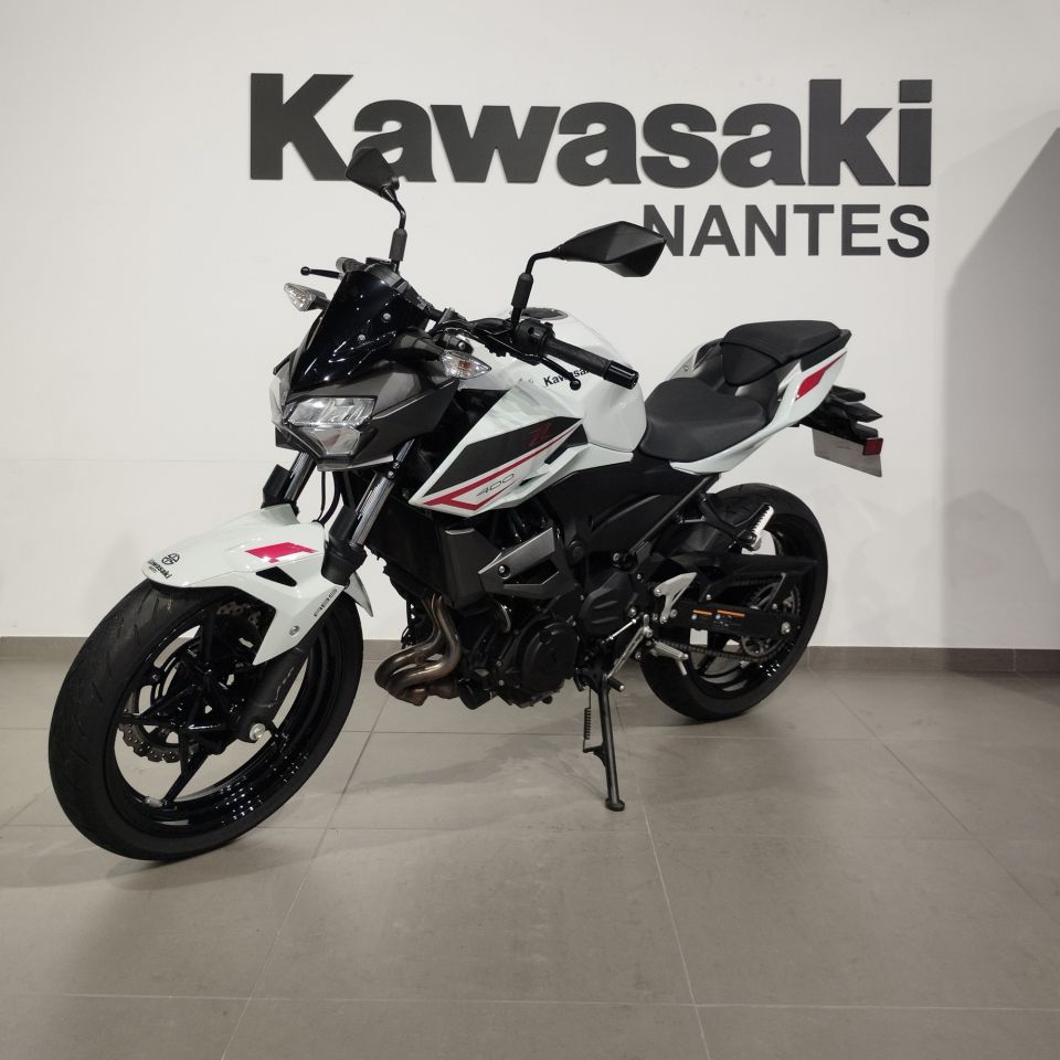 KAWASAKI Z400 4
