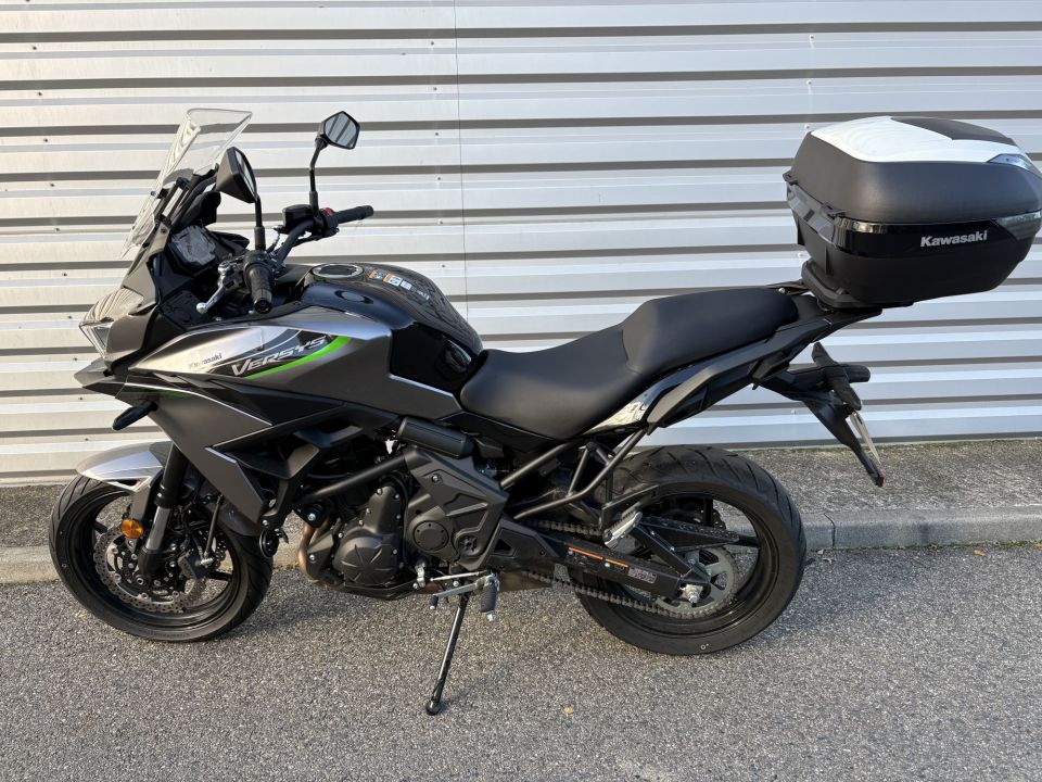 KAWASAKI VERSYS 650 4
