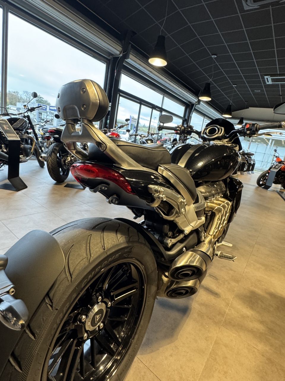 TRIUMPH ROCKET 3 R 4