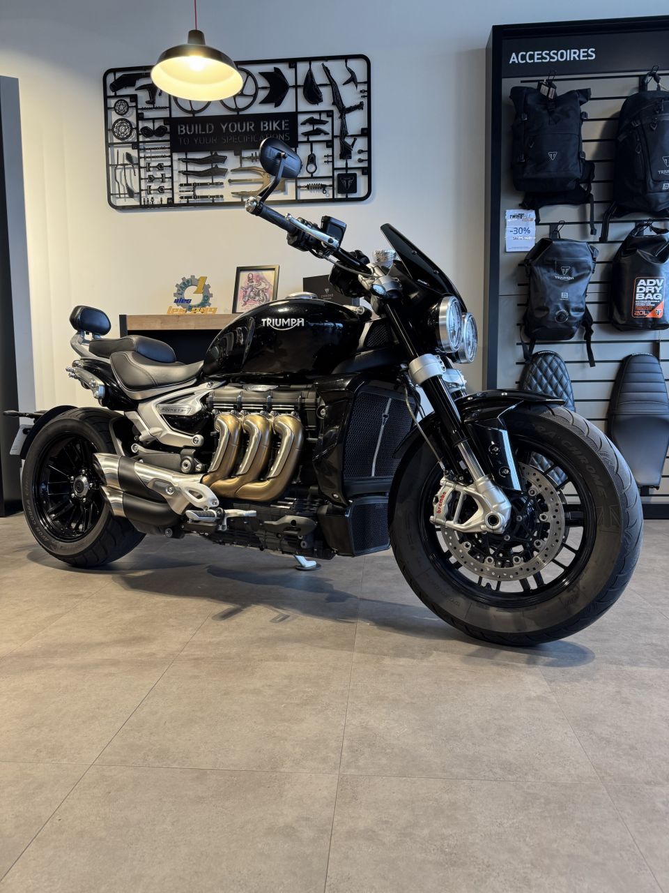 TRIUMPH ROCKET 3 R 4