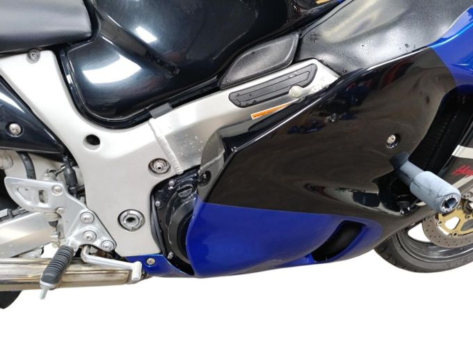SUZUKI GSX-R 1300 HAYABUSA 4