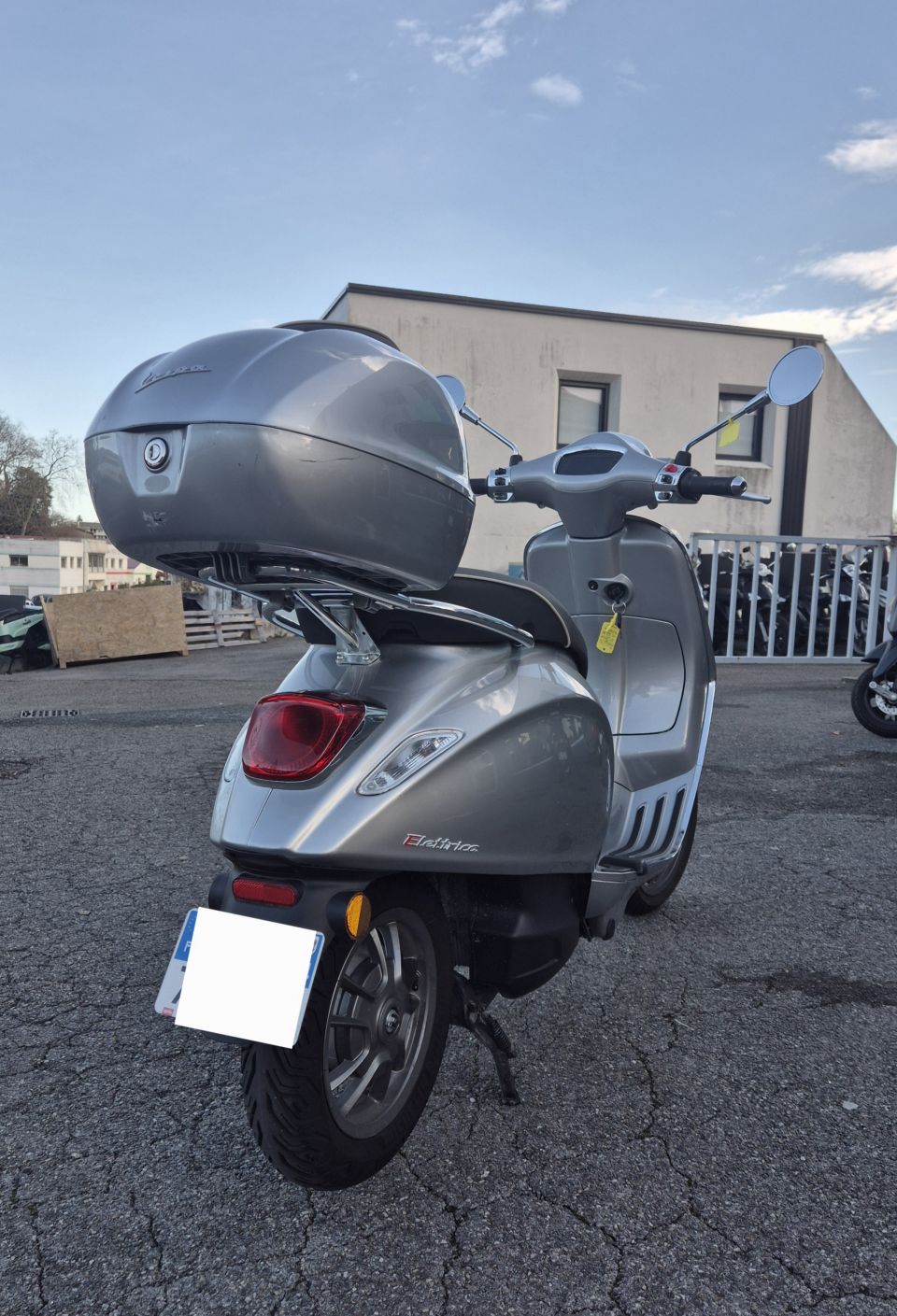 VESPA PRIMAVERA ELETTRICA 70 4