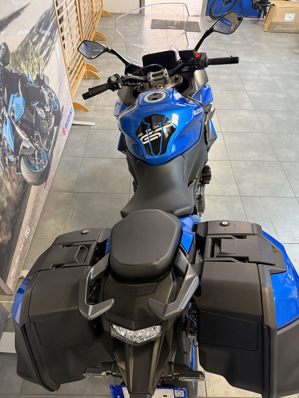 SUZUKI GSX-S 1000 GT 4