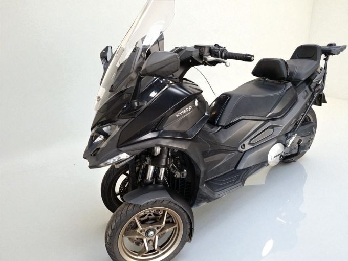 KYMCO CV3 550 4