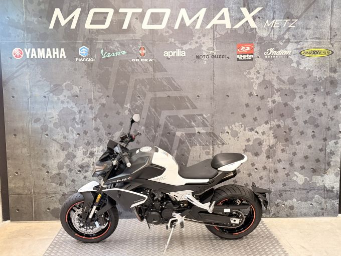 CF MOTO NK 800 Advanced 4