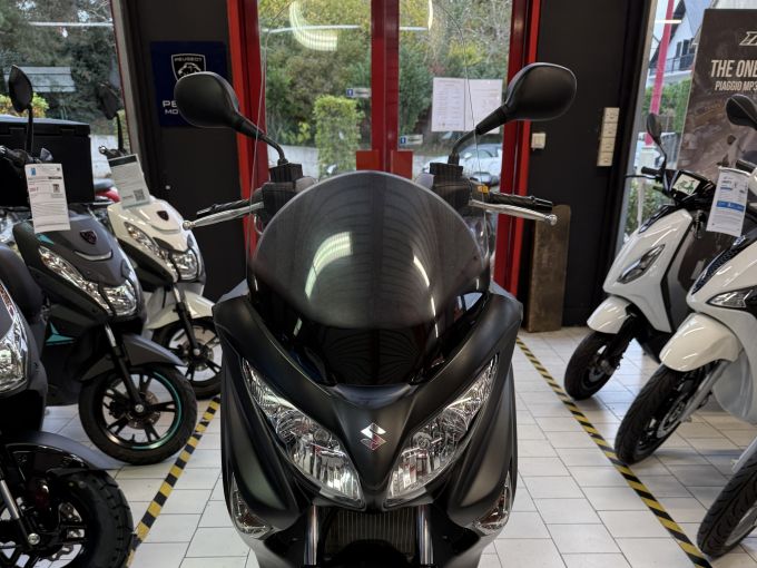 SUZUKI BURGMAN 125 4