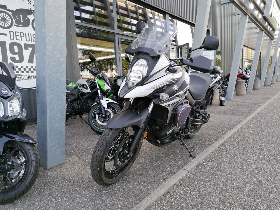 SUZUKI DL V-Strom 650 4