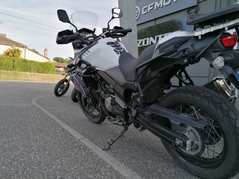 SUZUKI DL V-Strom 650 4
