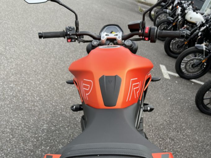 TRIUMPH STREET TRIPLE 765 R 4