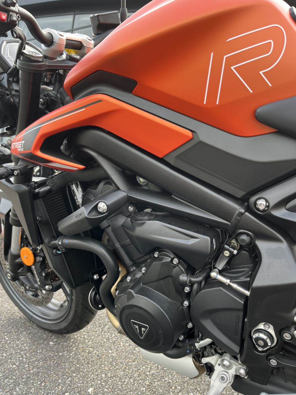 TRIUMPH STREET TRIPLE 765 R 4