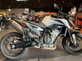 KTM 790 DUKE L - 2023