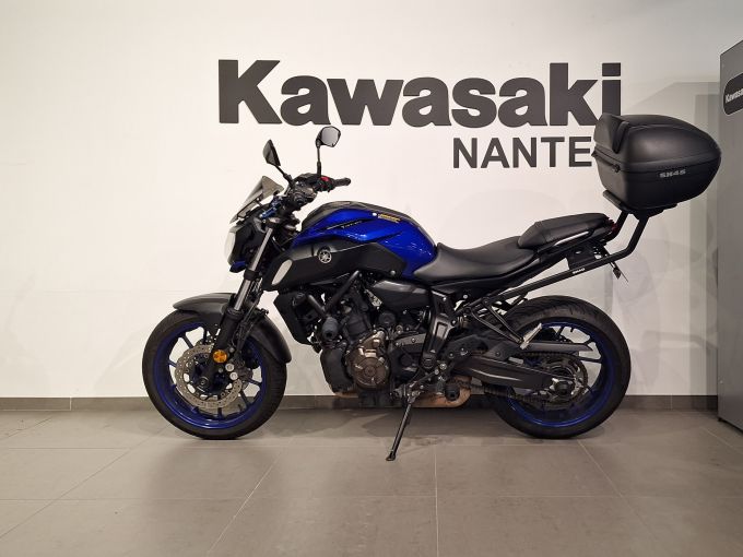 YAMAHA MT-07 (47.5CV) 4