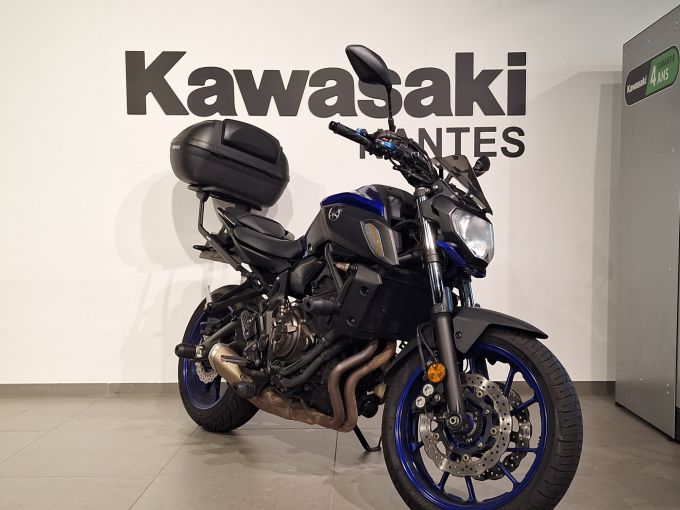 YAMAHA MT-07 (47.5CV) 4
