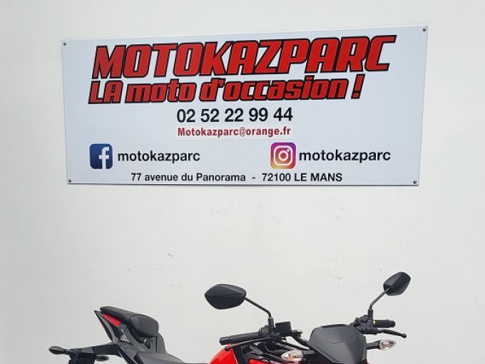 SUZUKI GSX-S 125 ABS 4