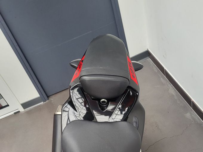 SUZUKI GSX-S 125 ABS 4