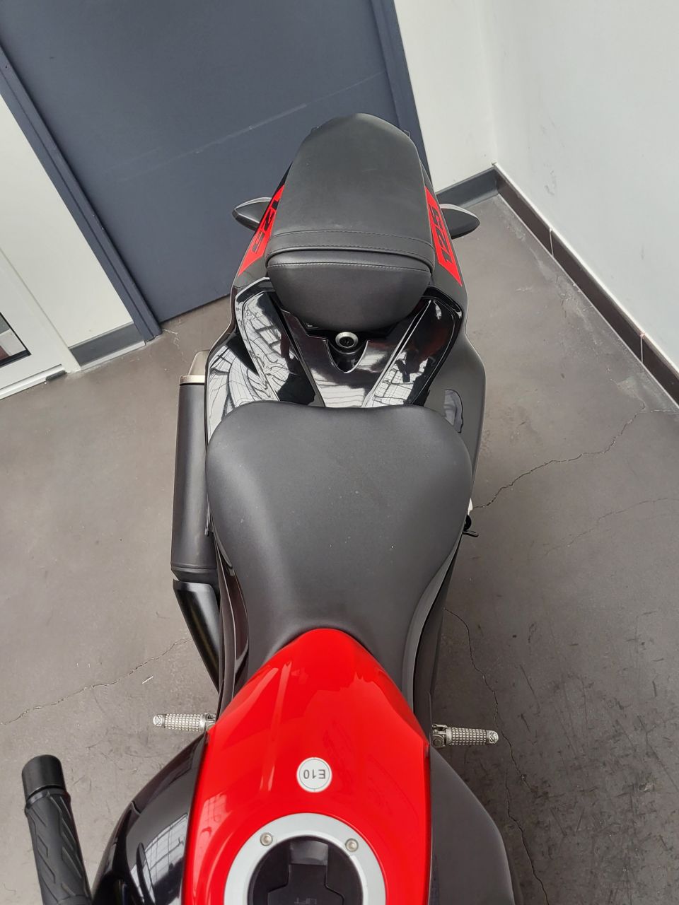 SUZUKI GSX-S 125 ABS 4