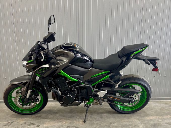 KAWASAKI Z 900 4