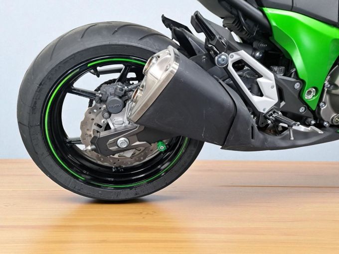 KAWASAKI Z 800 E VERSION 4