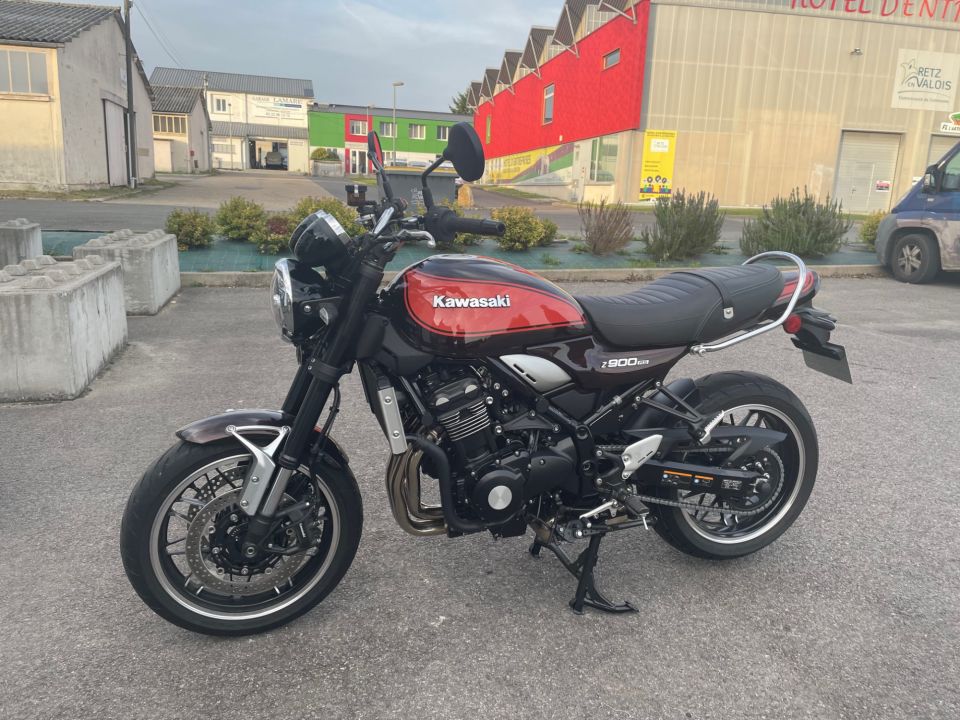 KAWASAKI Z900RS 4