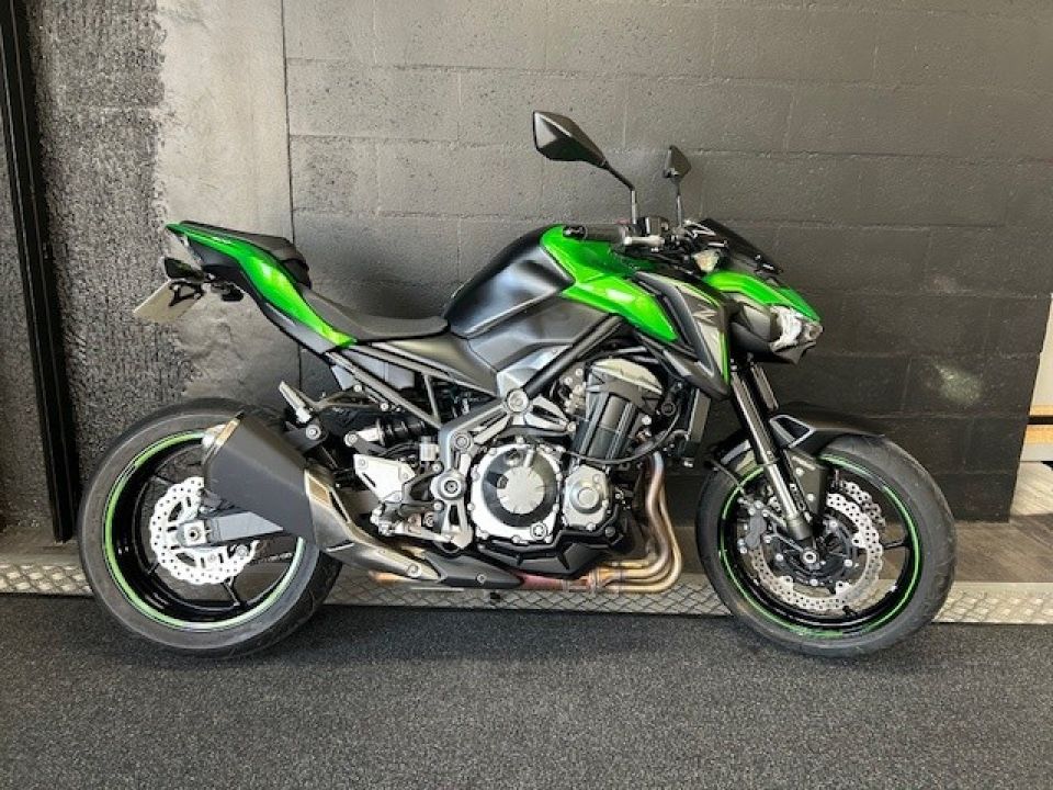 KAWASAKI Z 900 4