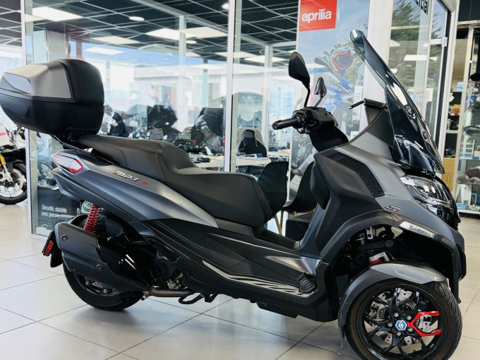 PIAGGIO MP3 400 HPE SPORT ABS ASR 4