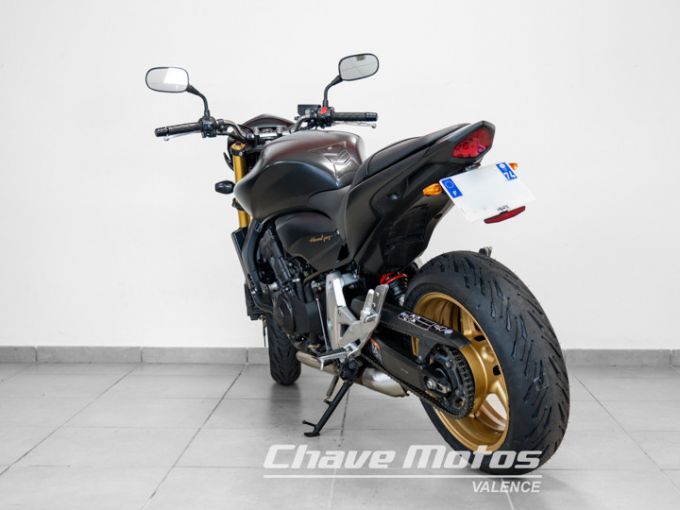HONDA CB 600 F HORNET 4