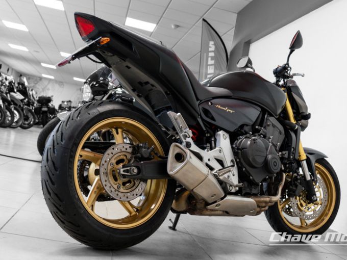 HONDA CB 600 F HORNET 4