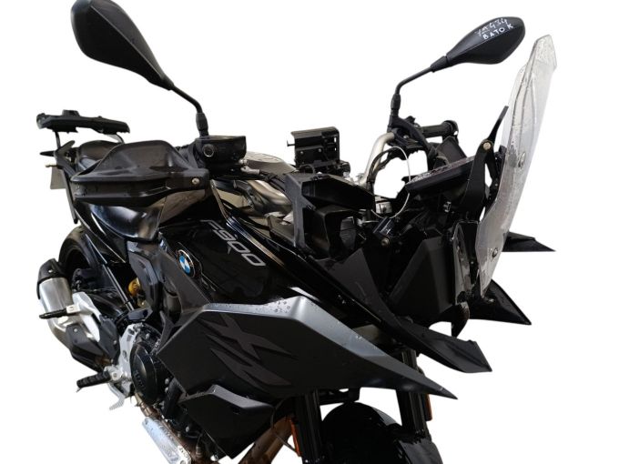 BMW F 900 XR 4