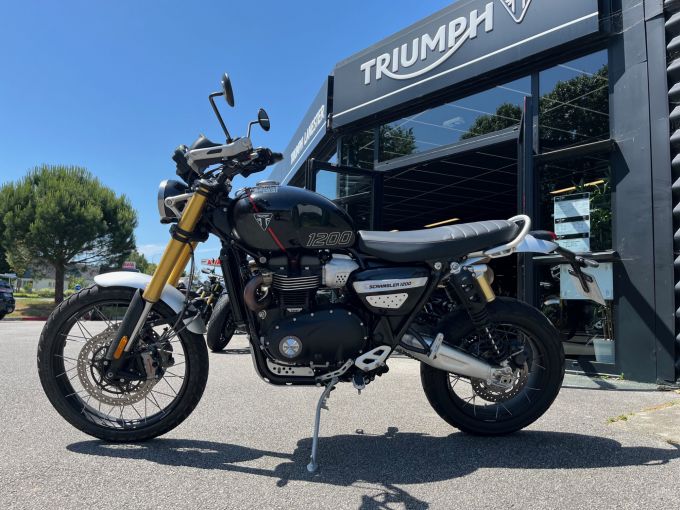 TRIUMPH SCRAMBLER 1200 XE 4