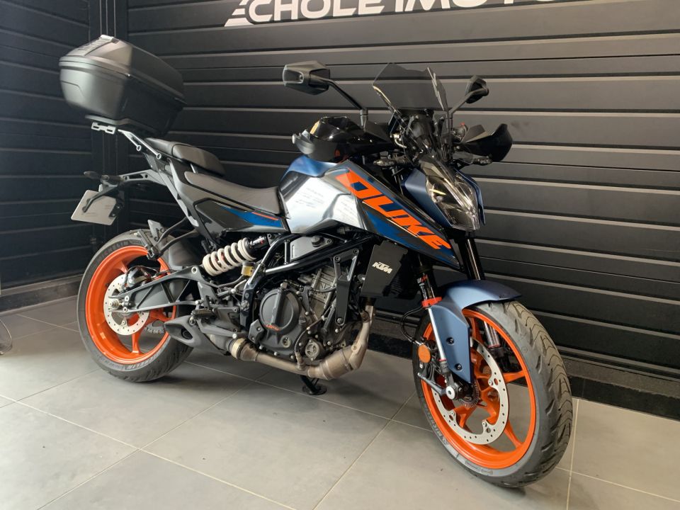 KTM 125 DUKE ABS 4