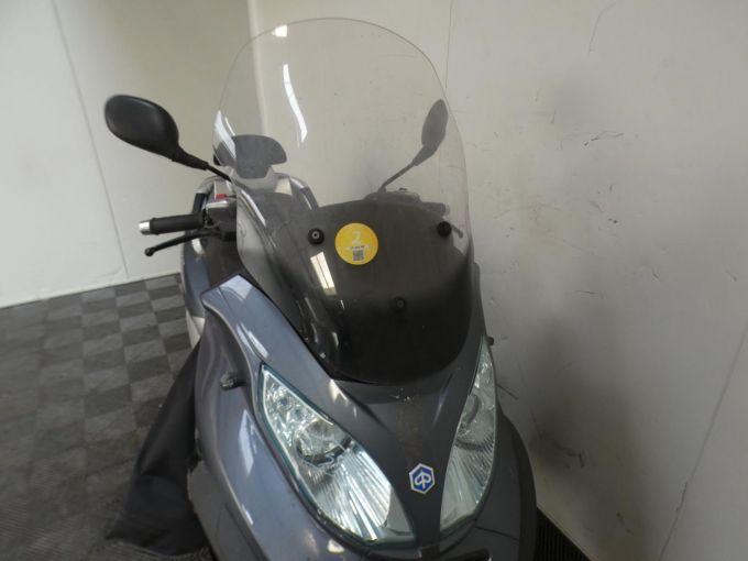 PIAGGIO MP3 300 LT 4