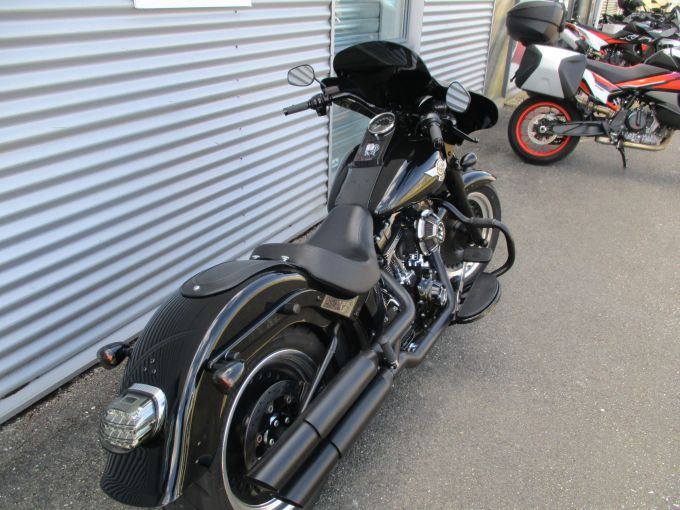 HARLEY-DAVIDSON SOFTAIL FAT BOY 1800 S 4