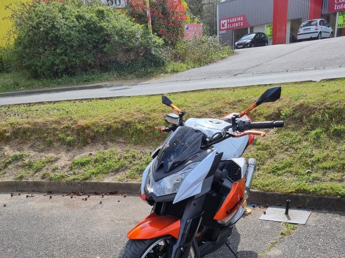 KAWASAKI Z 1000 4