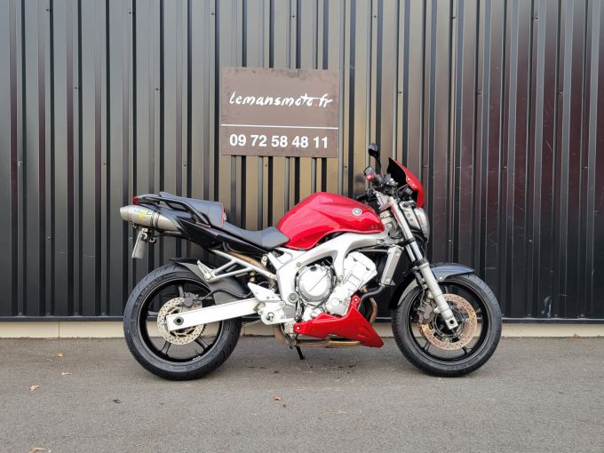 YAMAHA FZ6 (98CV) 4