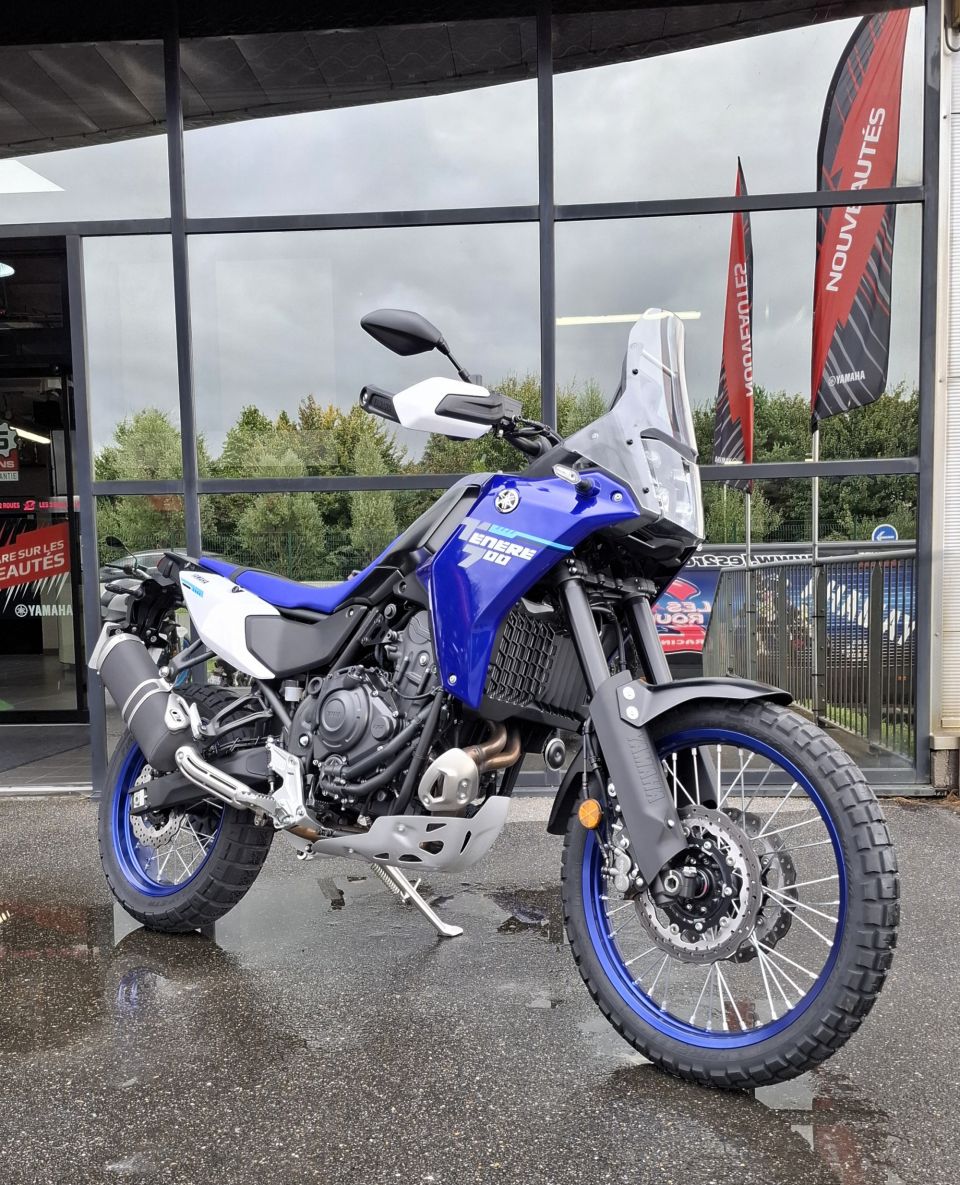 YAMAHA XTZ TENERE 700 4