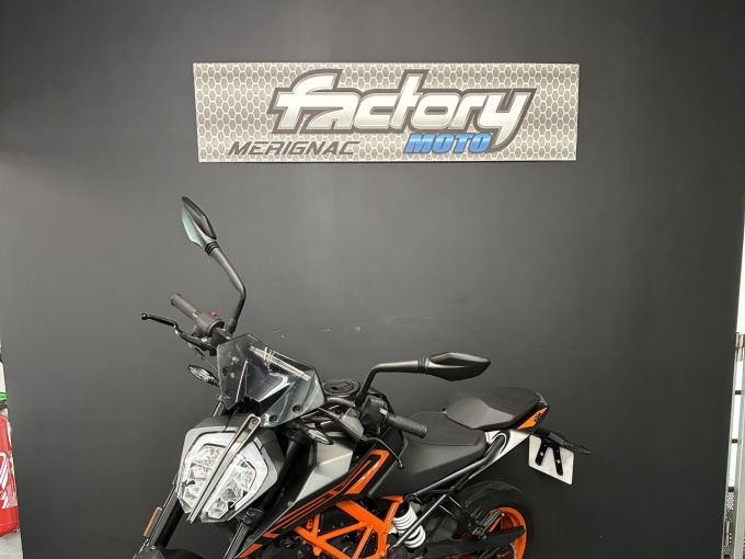 KTM 125 DUKE ABS 4