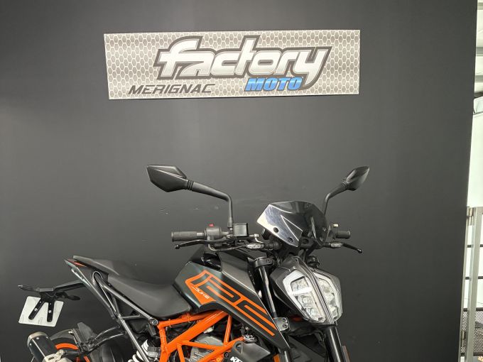 KTM 125 DUKE ABS 4