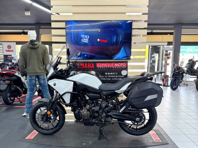 YAMAHA TRACER 7 4