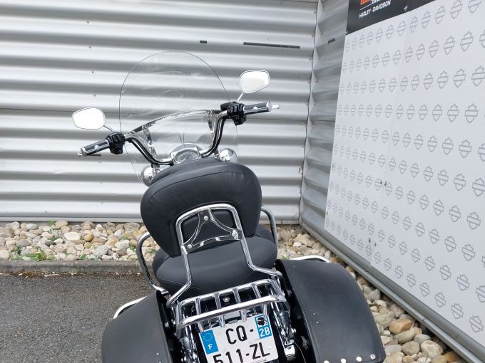 HARLEY-DAVIDSON TOURING ROAD KING 1690 CLASSIC 4