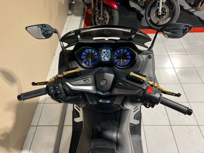 YAMAHA XP T-MAX 560 TECH MAX KAMO 4