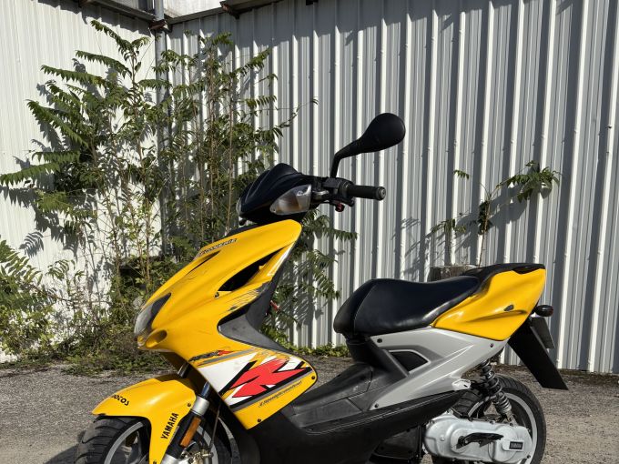 YAMAHA AEROX 50 4