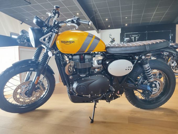 TRIUMPH SCRAMBLER 900 4