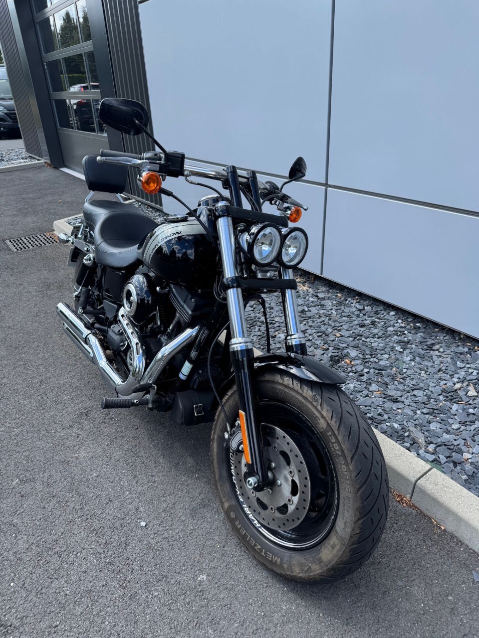 HARLEY-DAVIDSON DYNA FAT BOB 1690 4