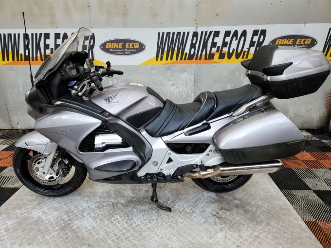 HONDA ST 1300 PAN EUROPEAN 4