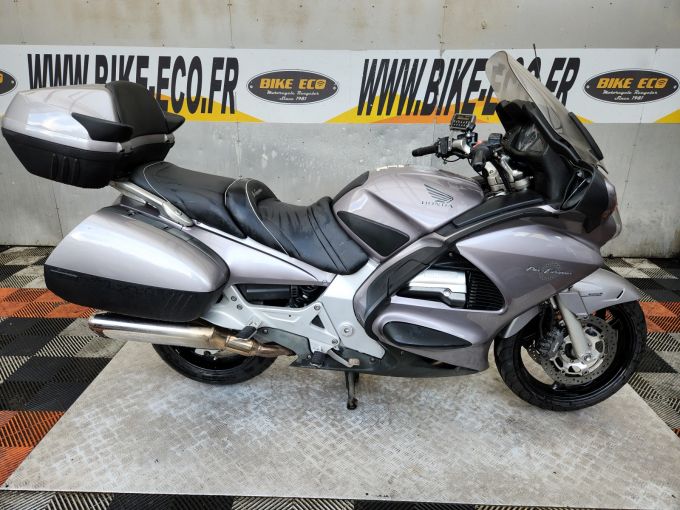 HONDA ST 1300 PAN EUROPEAN 4