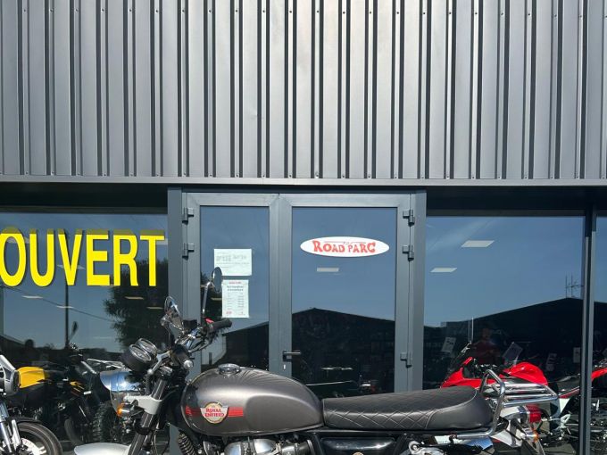 ROYAL ENFIELD INTERCEPTOR 4