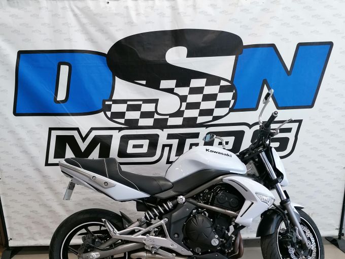 KAWASAKI ER-6 4
